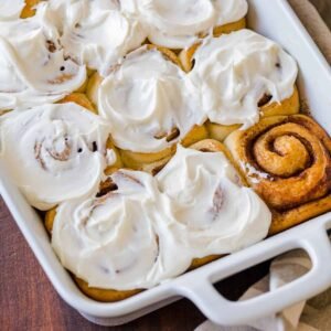 cinnamon rolls with icing