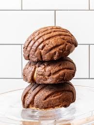 Chocolate Conchas | Mexican Sweet Bread | Con Amor by Her